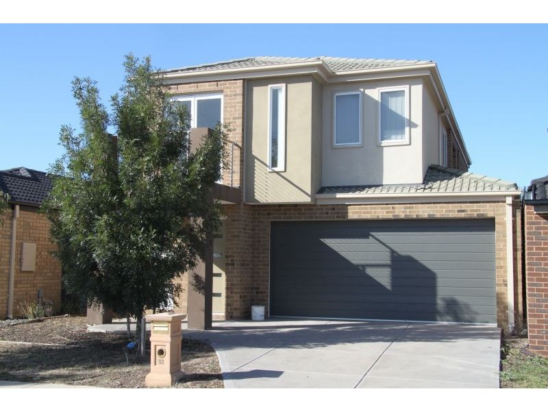 32 Misty Meadows Grove, Truganina VIC 3029