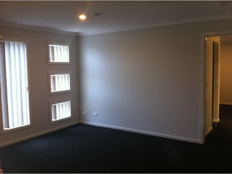 2 Phillip Drive, Wyndham Vale VIC 3024