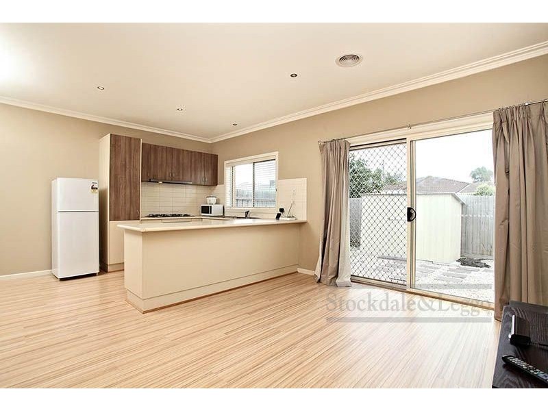 2/77 Honour Avenue, Wyndham Vale VIC 3024