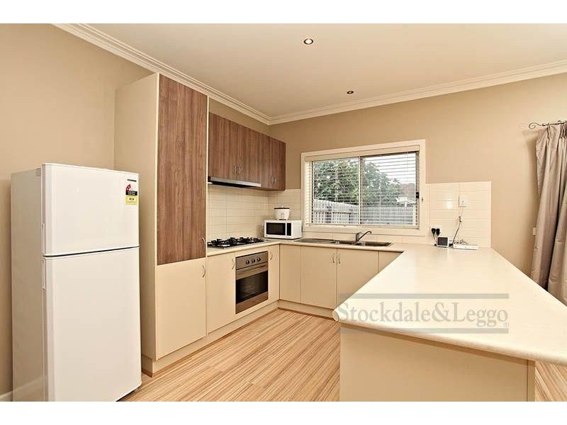 2/77 Honour Avenue, Wyndham Vale VIC 3024