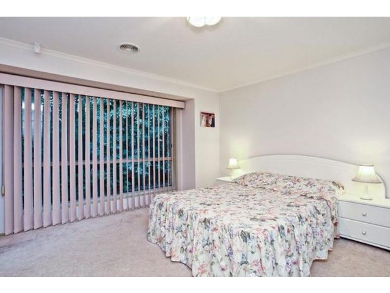 12 Franklin Boulevard, Hoppers Crossing VIC 3029