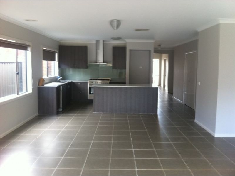 19 Atkinson Close, Point Cook VIC 3030