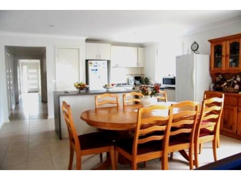 50 Lady Penrhyn Drive, Wyndham Vale VIC 3024