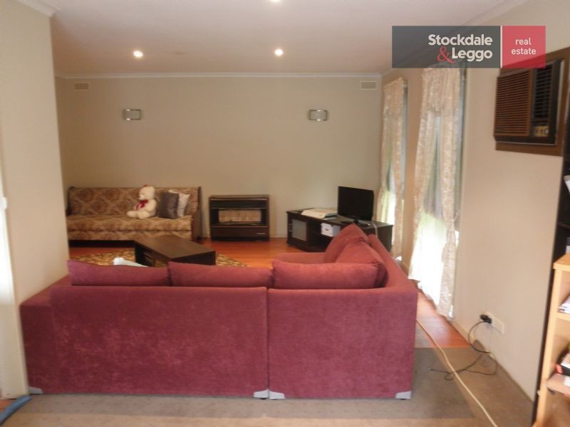 8 Whiton Grove, Wyndham Vale VIC 3024