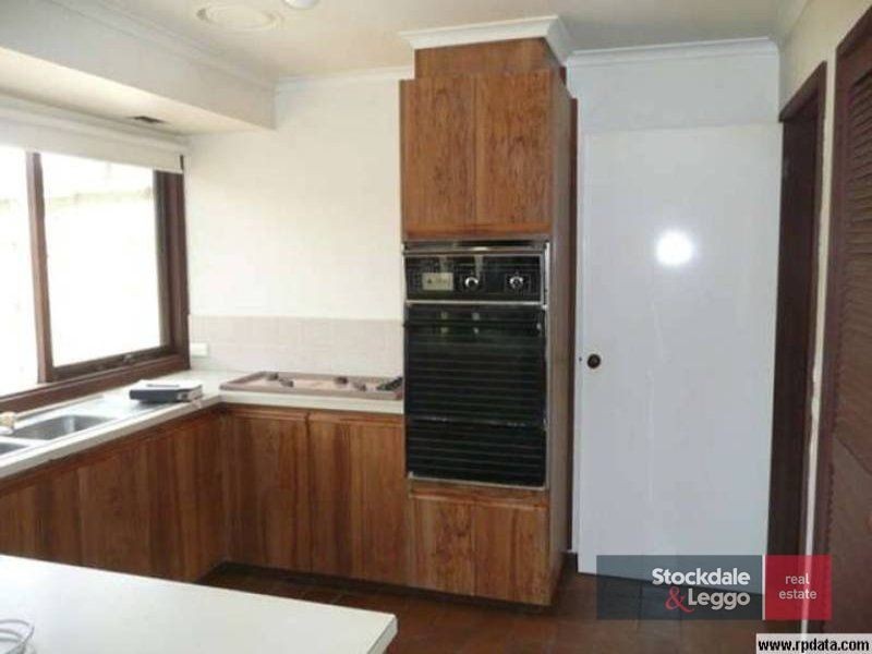 10 Zircon Street, Wyndham Vale VIC 3024