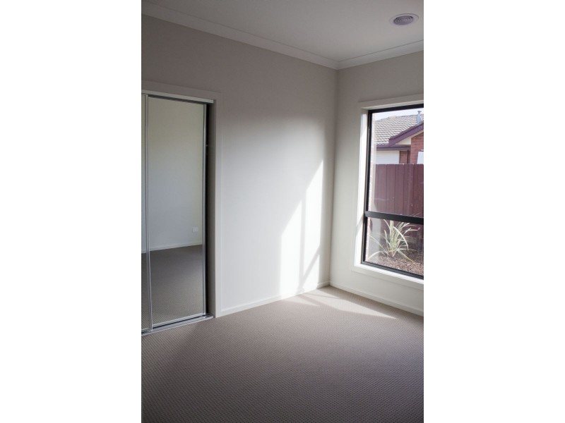 6/49-55 Rosella Ave, Werribee VIC 3030