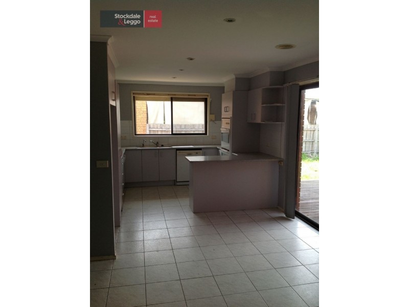 8 Mokhtar Drive, Hoppers Crossing VIC 3029