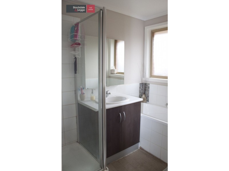 1/83 Hogans Road, Hoppers Crossing VIC 3029