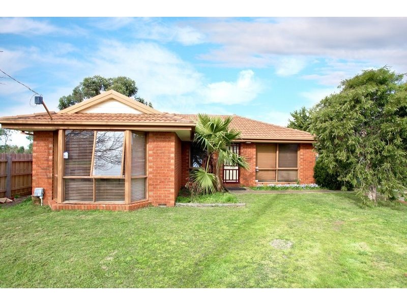 48 Kathleen Crescent, Hoppers Crossing VIC 3029