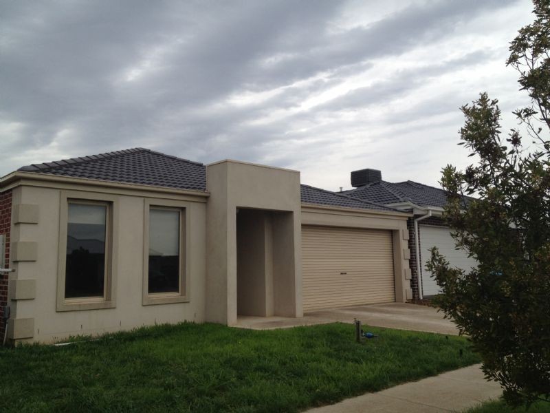 14 Barmera Way, Truganina VIC 3029