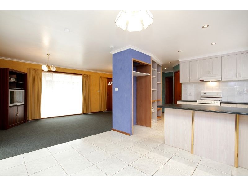 30 Thames Boulevard, Werribee VIC 3030