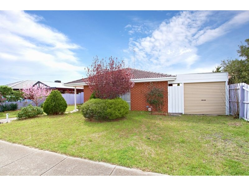 30 Thames Boulevard, Werribee VIC 3030