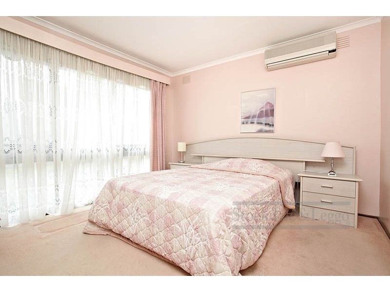 10 Milton Drive, Wyndham Vale VIC 3024