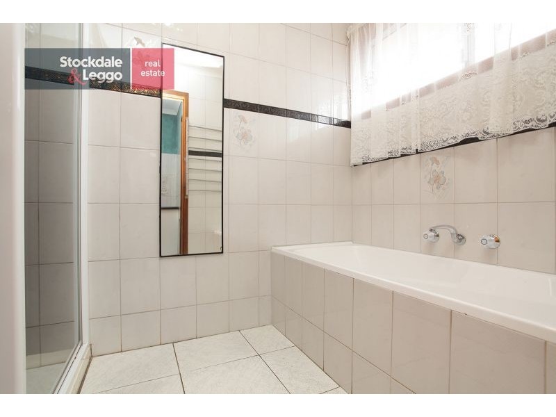 30 Thames Blvd, Werribee VIC 3030