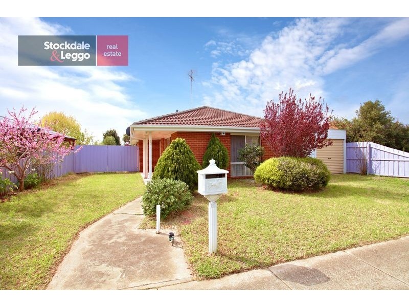 30 Thames Blvd, Werribee VIC 3030
