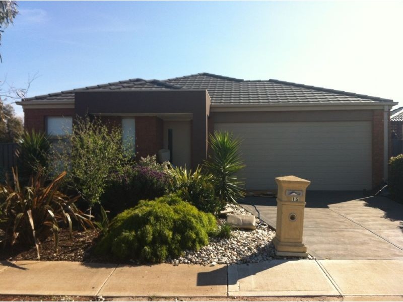15 Circuit Drive, Truganina VIC 3029
