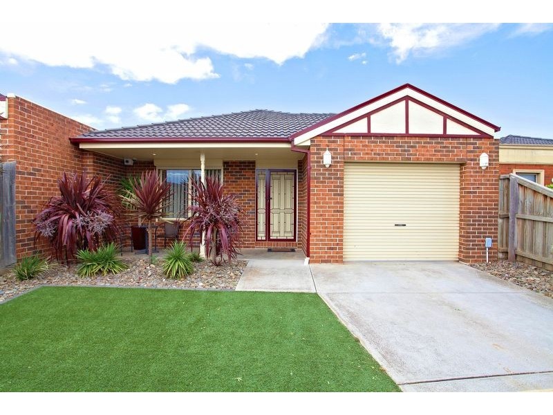 2/20 Cootamundra Court, Werribee VIC 3030