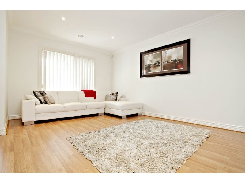 2/20 Cootamundra Court, Werribee VIC 3030