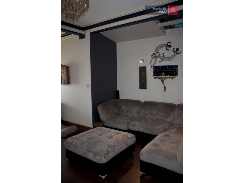 137 Rose Street, Essendon VIC 3040