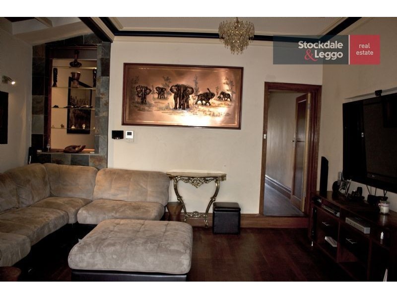 137 Rose Street, Essendon VIC 3040