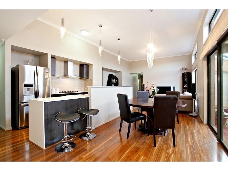 18 Landmark Crescent, Wyndham Vale VIC 3024