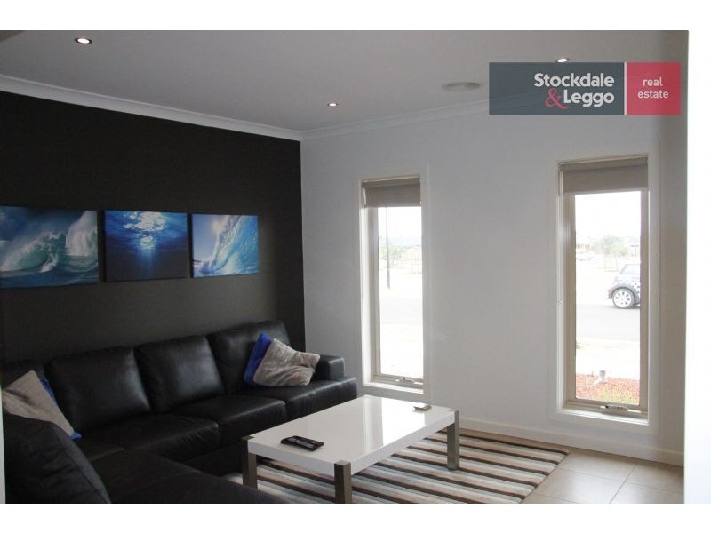 60 Vanderbilt Ave, Truganina VIC 3029