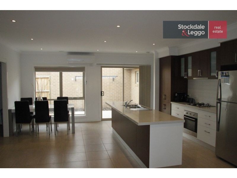 60 Vanderbilt Ave, Truganina VIC 3029