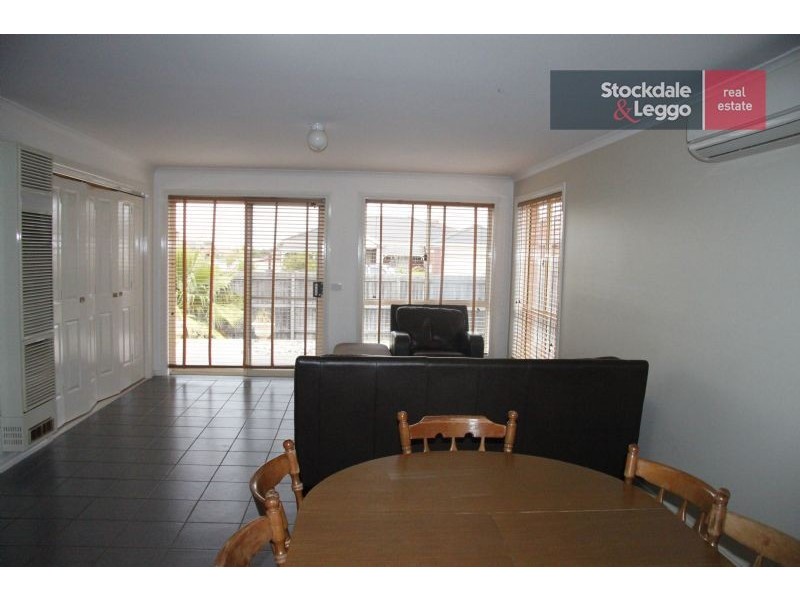 13 Lonsdale Circuit, Hoppers Crossing VIC 3029