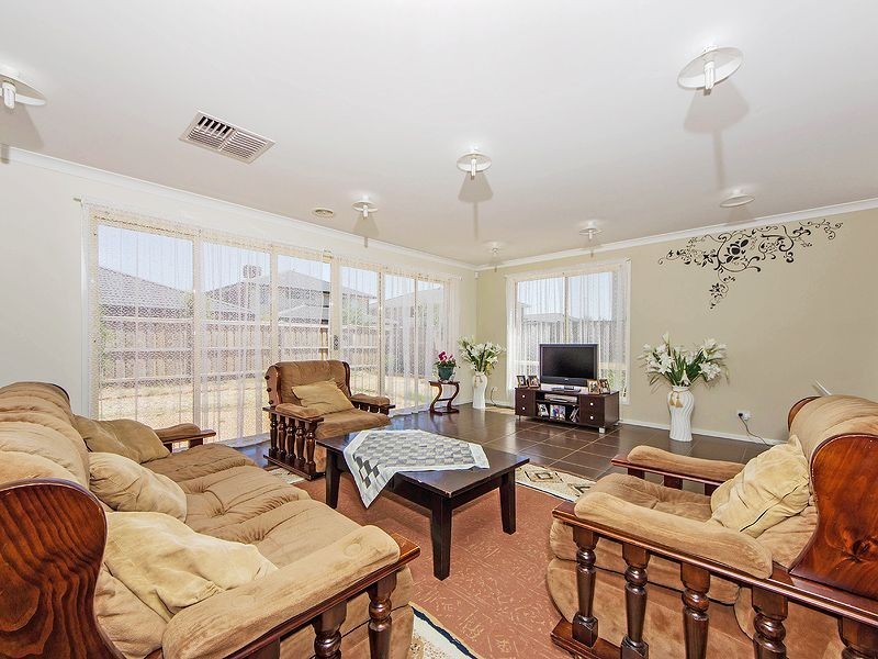 11 Adventure Way, Point Cook VIC 3030