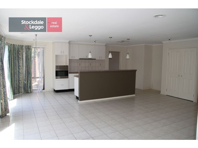 8 Joybells, Tarneit VIC 3029