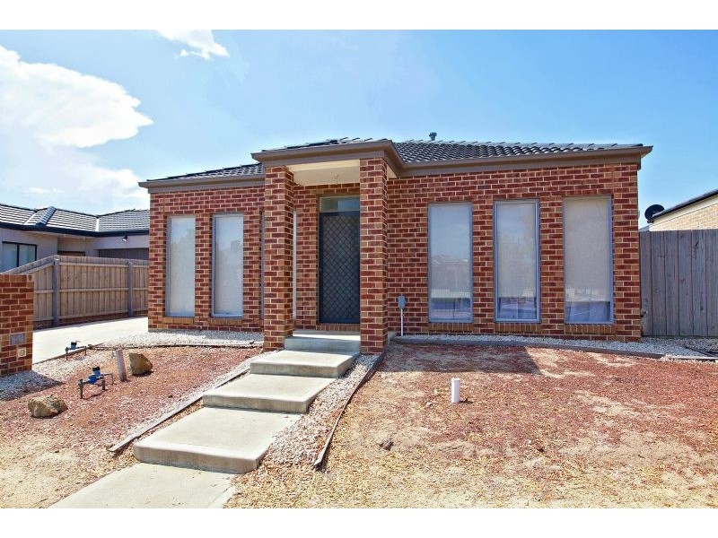 1/12 Vassar Court, Truganina VIC 3029