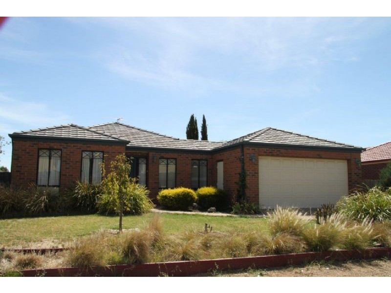 8 Joybells Crescent, Tarneit VIC 3029