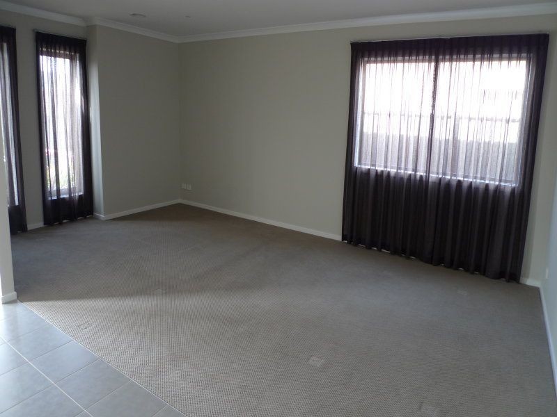 35 Harrington Avenue, Tarneit VIC 3029