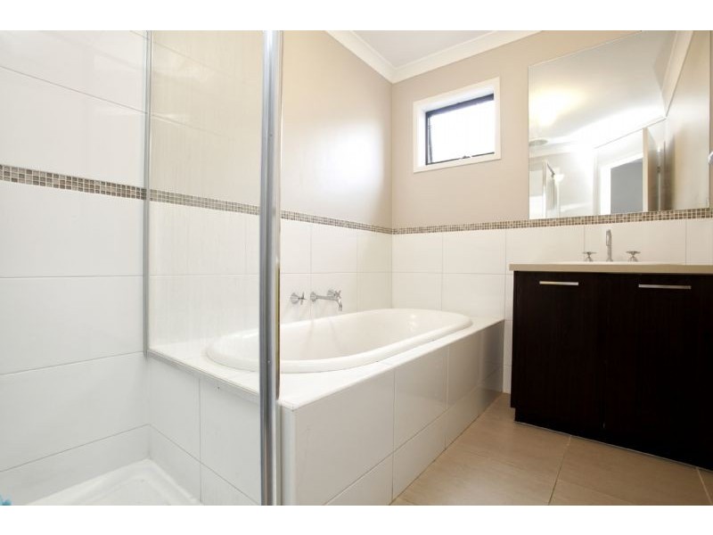 9 Arrowhead Street, Wyndham Vale VIC 3024