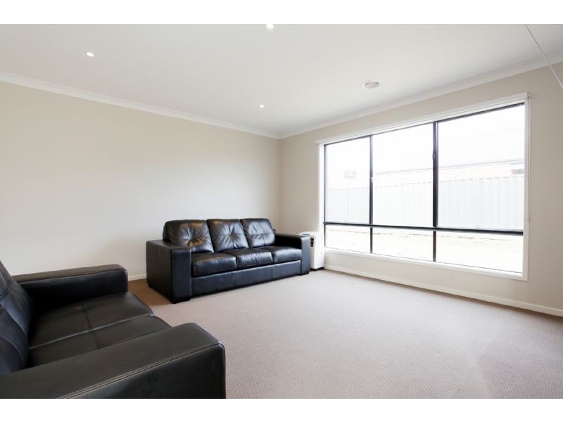 9 Arrowhead Street, Wyndham Vale VIC 3024