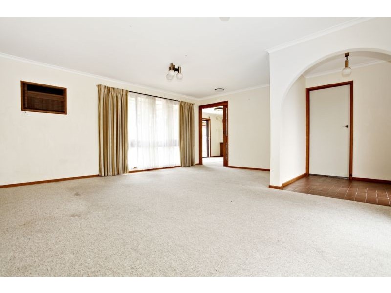 50 Huntingfield Drive, Hoppers Crossing VIC 3029