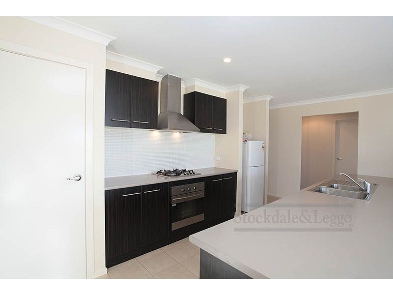 24 Circuit Drive, Truganina VIC 3029