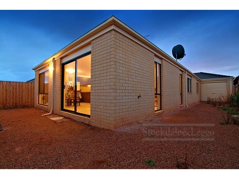 12 Landscape Drive, Truganina VIC 3029