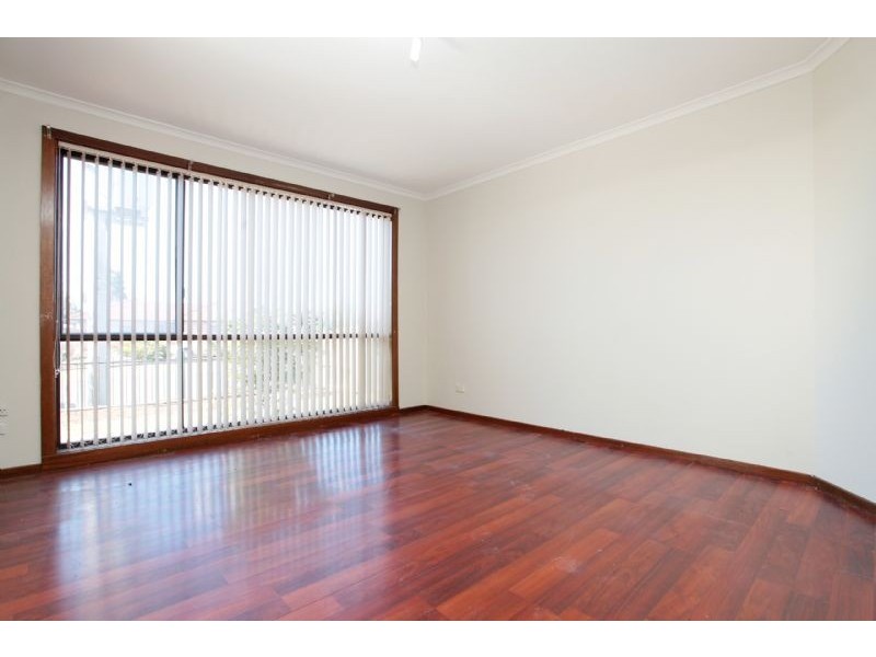 1/33 Bower Drive, Werribee VIC 3030