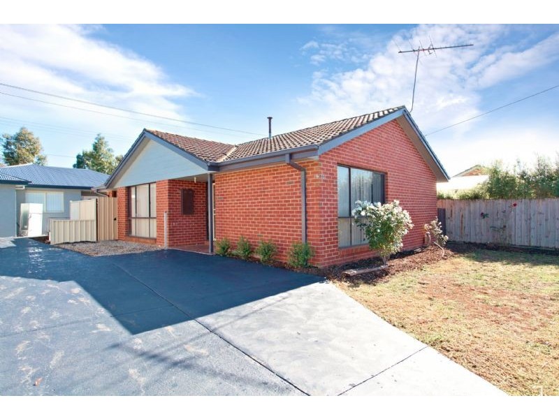 1/33 Bower Drive, Werribee VIC 3030