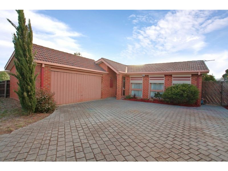 76 Whitsunday Drive, Hoppers Crossing VIC 3029