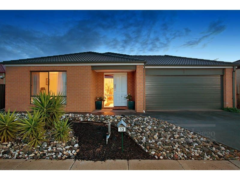 13 Orlando Drive, Truganina VIC 3029