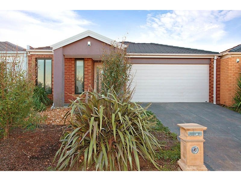 109 Swamphen Drive, Williams Landing VIC 3027