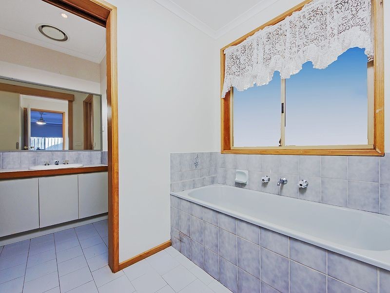 7 Earling Close, Wyndham Vale VIC 3024