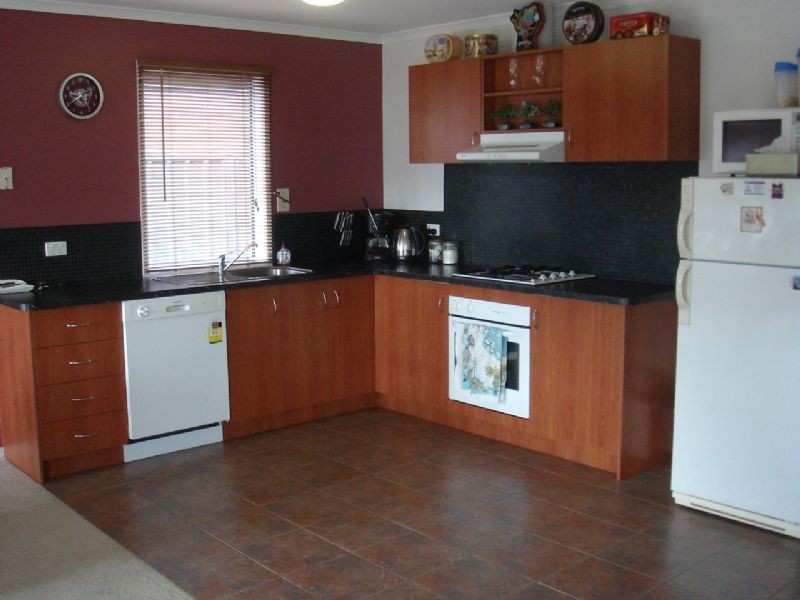 13 Boga Place, (Manor Lakes), Wyndham Vale VIC 3024