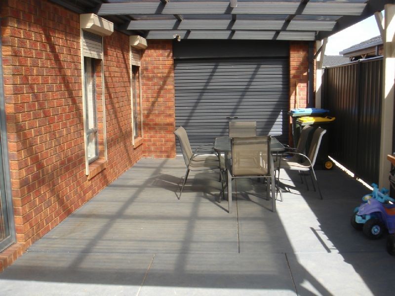 13 Boga Place, (Manor Lakes), Wyndham Vale VIC 3024