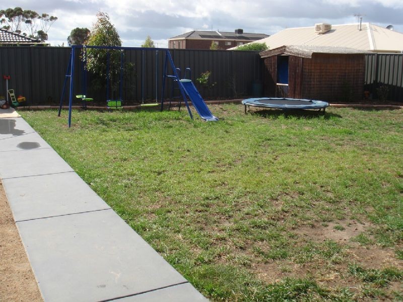 13 Boga Place, (Manor Lakes), Wyndham Vale VIC 3024