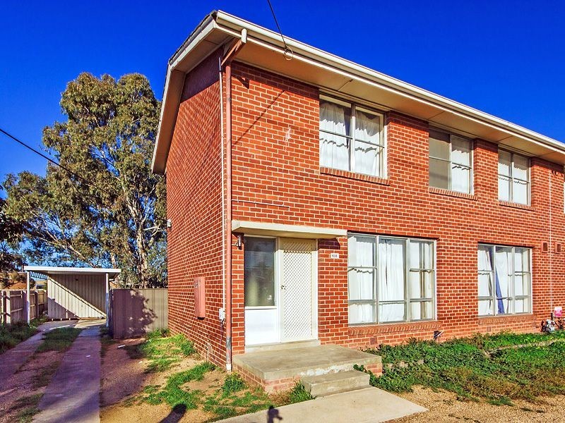 106 & 108 Shaws Road, Werribee VIC 3030