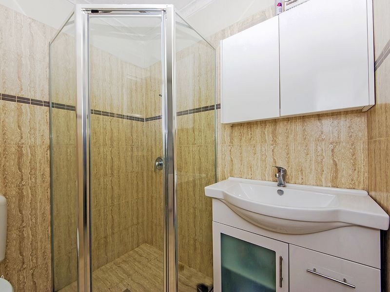 106 & 108 Shaws Road, Werribee VIC 3030