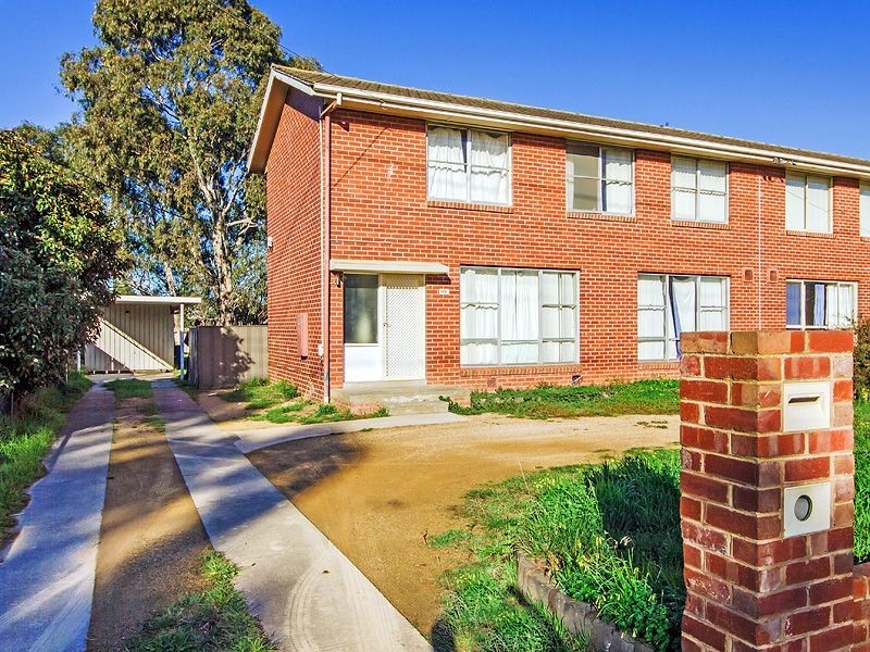 106 & 108 Shaws Road, Werribee VIC 3030